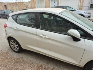 Ford Fiesta Blanco