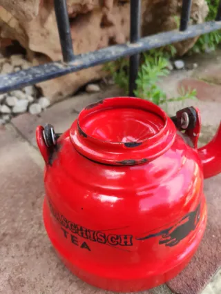 Rara teiera smaltata vintage rossa