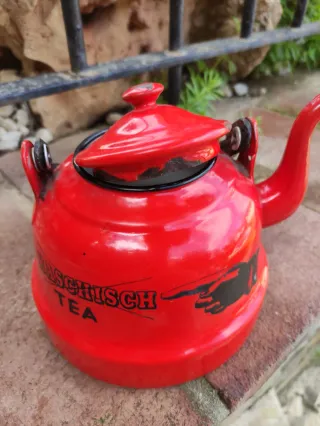 Rara teiera smaltata vintage rossa