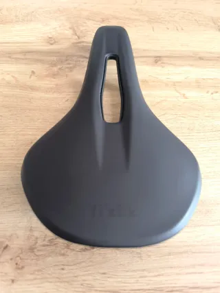 Sillín Fi'zi:k Antares Vento R5 140mm