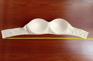 Sujetador sin tirantes beige