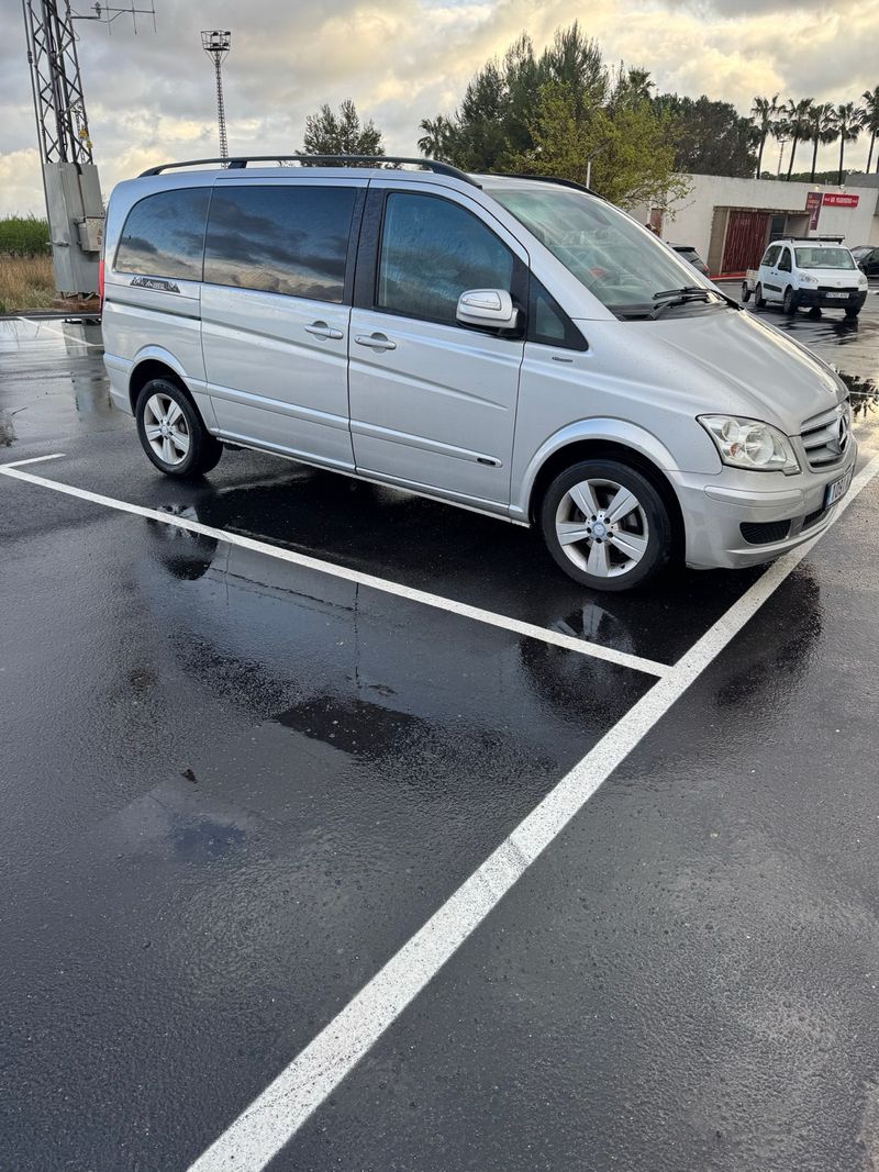 Mercedes-Benz Viano 2014 - foto 1