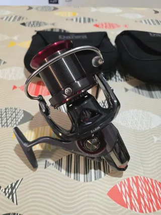 CARRETES DAIWA BASIAIR Z45 QDA