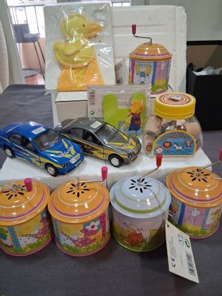 Lote Juguetes Varios: Coche, Calesita, Pato