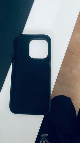 Funda iPhone 15 Supreme Negra