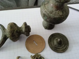 Lote de objetos antiguos