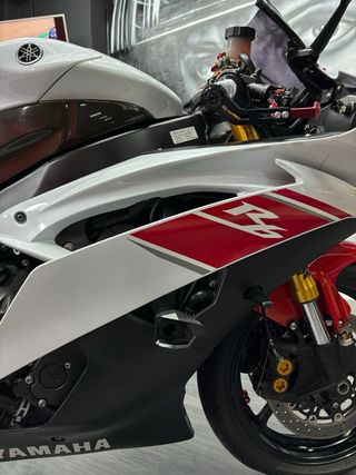 Yamaha R6R 2007
