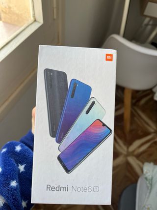 Xiaomi Redmi Note 8T, colore blu chiaro o celeste.