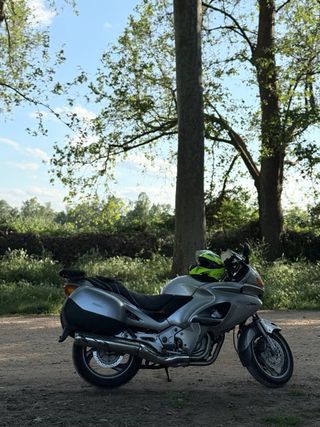Honda Deauville NT 650