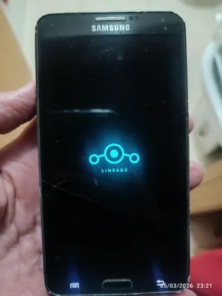 Samsung Galaxy Note 3 SM-N9005 y Accesorios