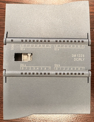 Siemens Simatic S7-1200 SM 1223 DC/RLY