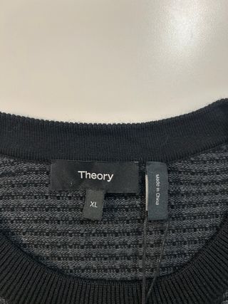 Jersey de lana Theory gris y negro