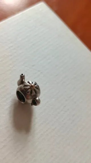 Pulsera Pandora con charms