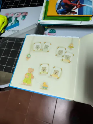 Álbum para bebés decorado