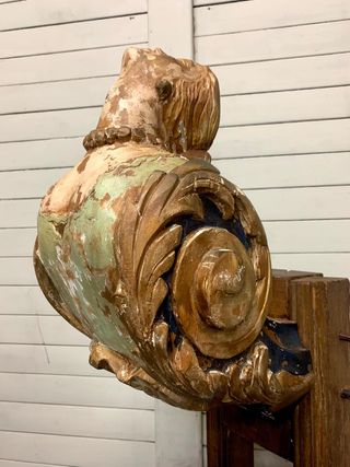 Mascarón de proa antiguo madera tallada