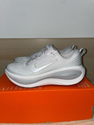 Nike ZoomX Vomero Plus