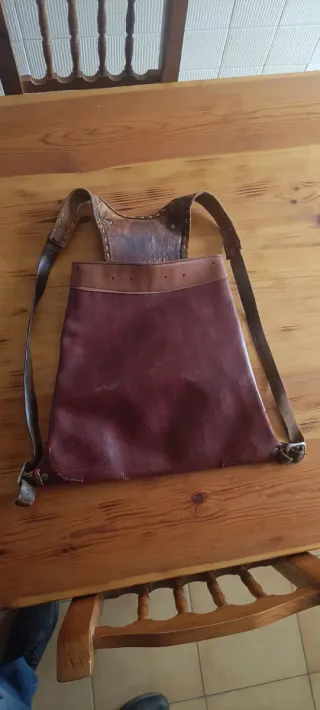 Zurrón de cuero para caza