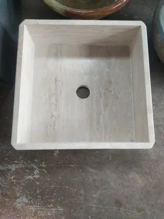 Lavabo de Travertino 40x40x15cm