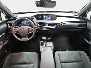 Lexus UX 2.0 250h Business