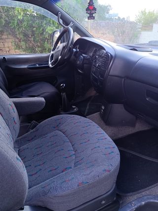 Hyundai H1 2.5TD | ¡Solo 124.000 km!