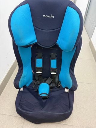 Silla de coche Nania azul y marino