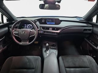 Lexus UX 300e Business