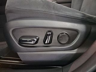 Lexus UX 300e Business