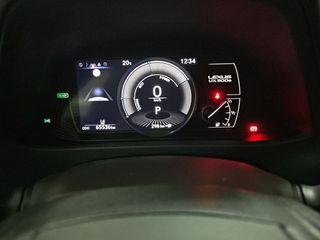 Lexus UX 300e Business
