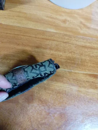 Billetero DKNY Marrón Pequeño