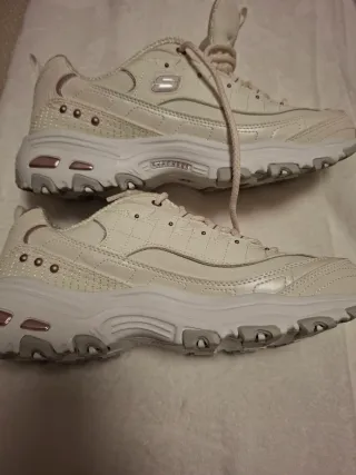 Zapatillas Skechers Blancas y Rosas