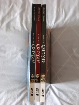 ARTURO. UNA EPOPEYA CELTA. COMPLETA 3 VOL.