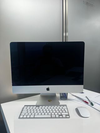 Apple iMac PC Plata y Negro