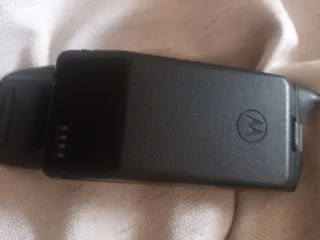 Teléfono Motorola 1995 con cargador y funda