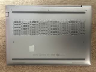 HP EliteBook 645 G11 Ryzen 5 PRO 16GB RAM