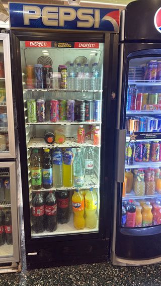 Neveras frigoríficas y vitrina comerciales