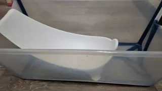 Bañera Stokke con soporte y hamaca