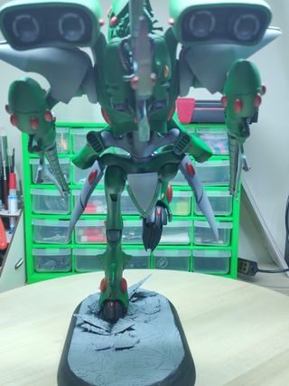 Aeldari Biel-Tan Revenant titan con Sonic lances