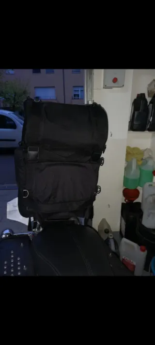 Maleta trasera moto viaje