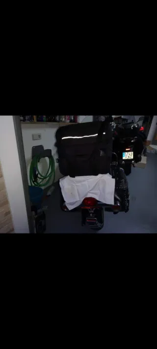 Maleta trasera moto viaje