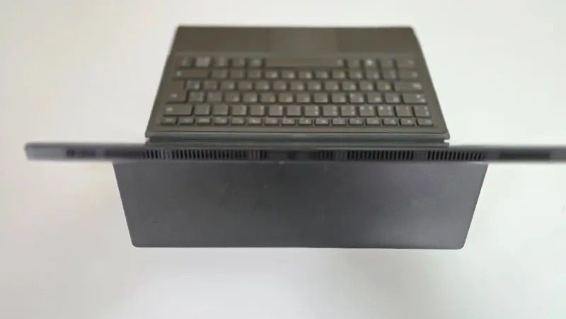Portátil 2x1 Lenovo MIIX 520-12IKB LTE Pantalla tá afbeelding 5