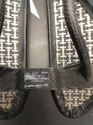 Sillín Berk sort 135