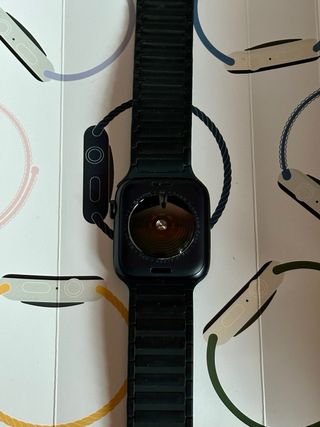 Apple Watch SE Series 9 (2023)GPS. Midnight. 44mm.