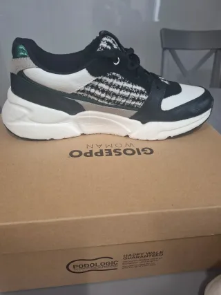 Zapatillas Gioseppo Mujer Negro Blanco