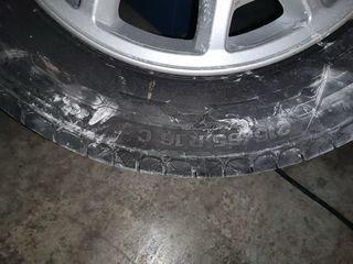 Llanta aleación Ford Transit + Neumático