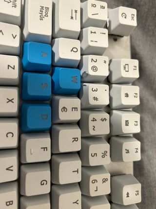 Teclado Mecánico Newskill Suiko Ivory Blanco