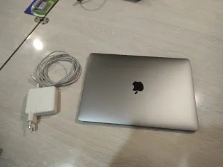 MacBook Pro 13 2017 Intel Core i5 8GB RAM