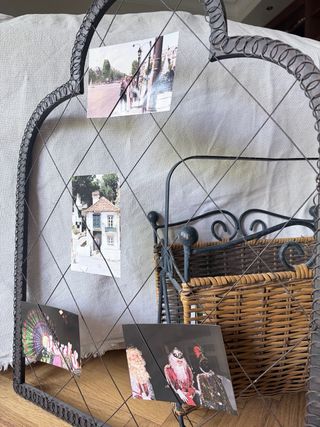 Revistero Vintage Forja Negra y Mimbre