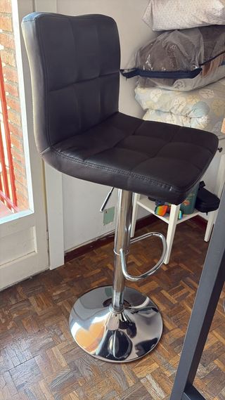 2 Taburetes de Bar Negros y Marrones