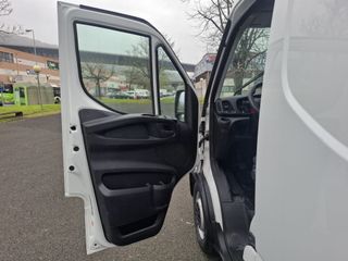 Iveco Daily 2.3 TD 35S 16 V 3520L/H2 12 M3