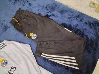 Chándal Adidas Real Madrid Blanco y Negro